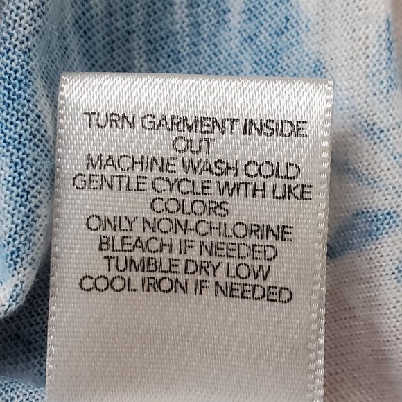 Christopher & Banks Lightweight Elbow Sleeve Top, Size M - Picture 9 of 9